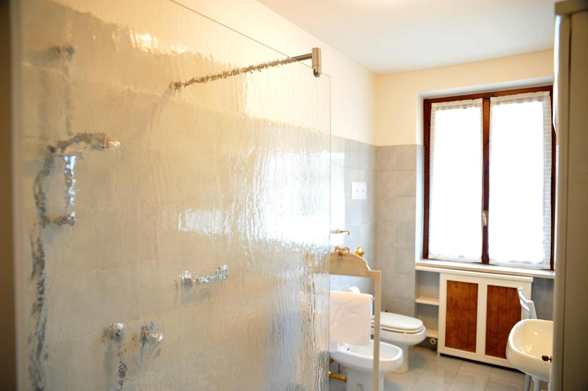 Casa Giuli Hotel Manerba del Garda Ngoại thất bức ảnh